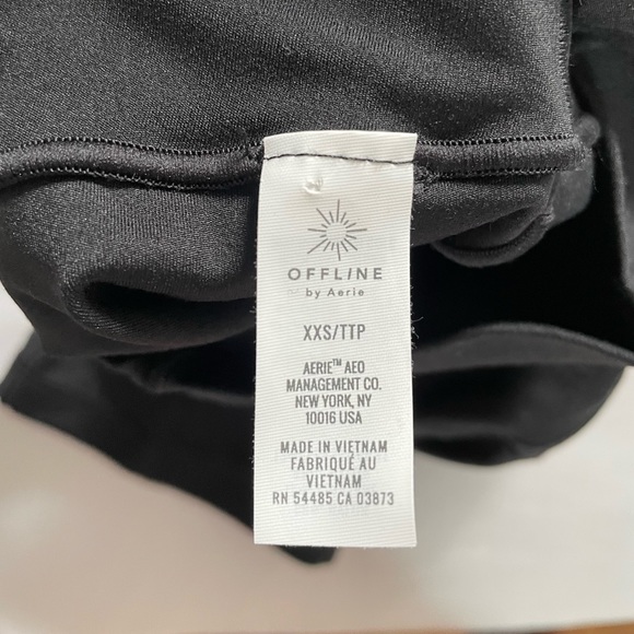 Aerie Offline Real Me High Rise 7” Bike Short with Pockets - Picture 8 of 8